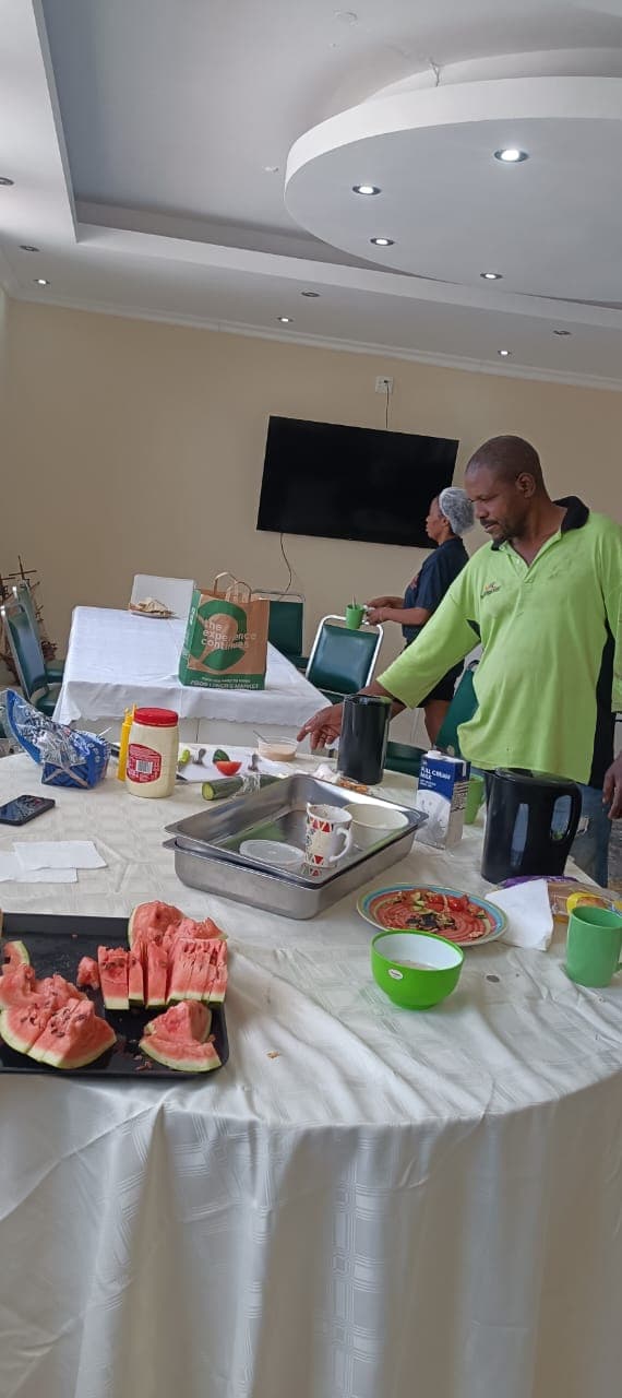 Relaxed social atmosphere in guest areas